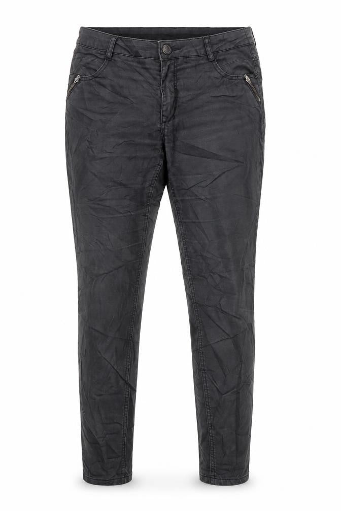 Front view of Yessica women’s black denim skinny jeans, size UK 36, in, 29-inch leg