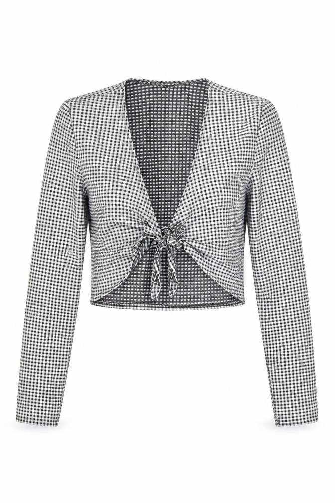 Front view of New Look women’s black check cropped blouse, size UK 8