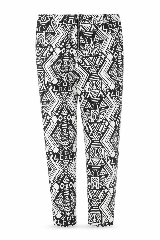 Front view of H&M women’s black trousers, size UK 10, 28-inch leg - belt hoops