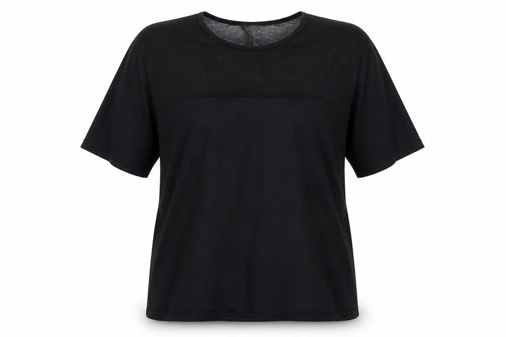 Front view of Daisy Street women’s black basic t-shirt, size M