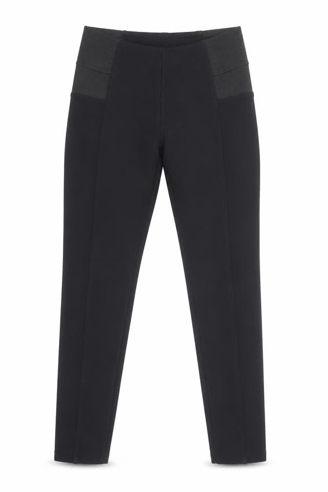 Front view of Zara women’s black snow pants trousers, size UK 25, in, 23-inch leg
