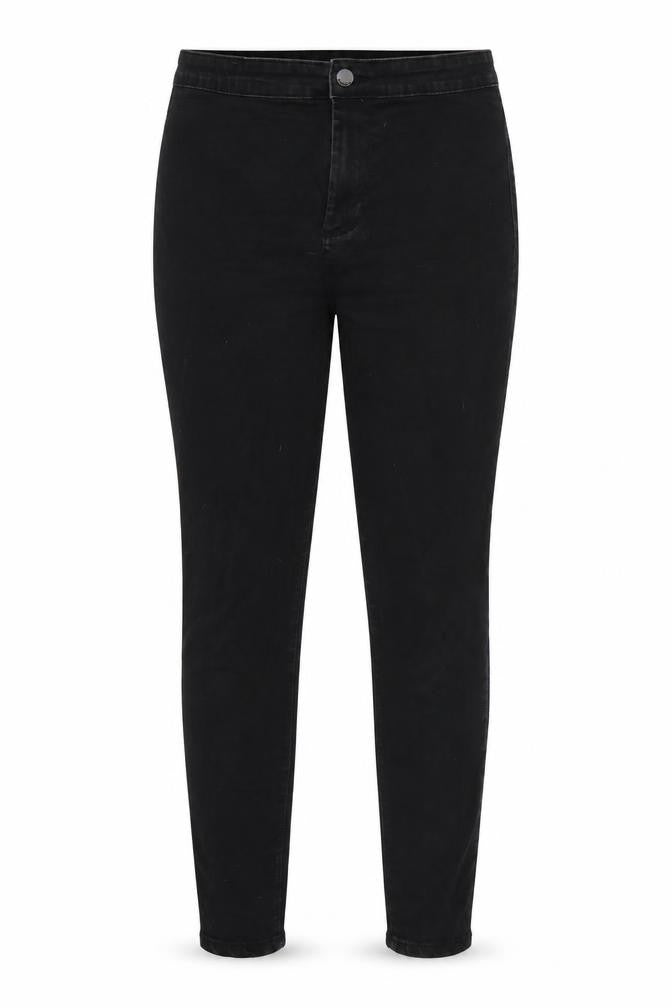 Front view of Denim CO. women’s black denim jegging jeans, size UK 14, 27-inch leg