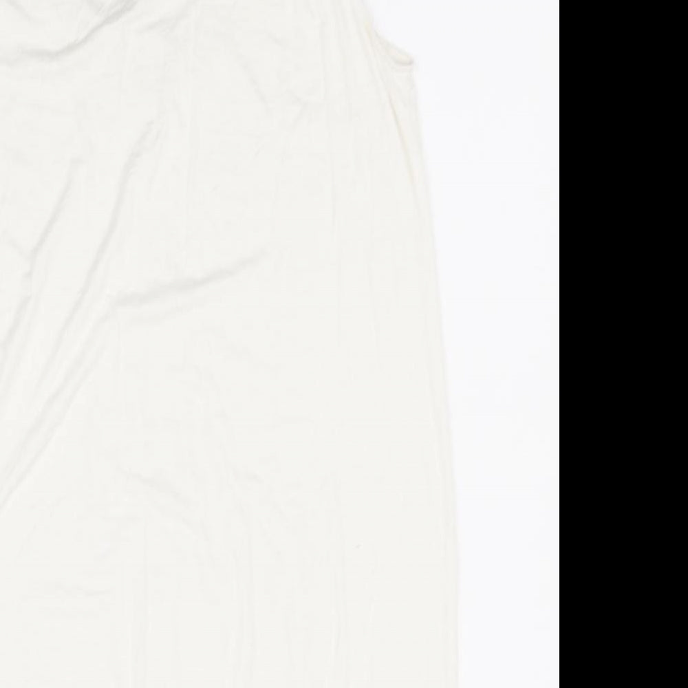 South Womens White   Basic T-Shirt Size 18