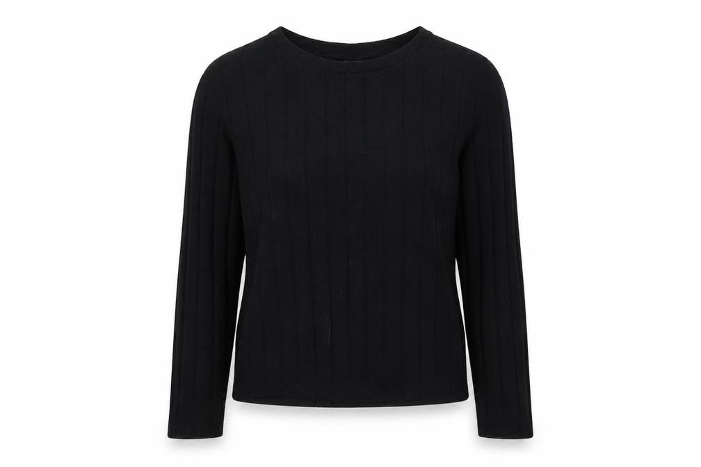 Front view of H&M women’s black knit jumper, size M