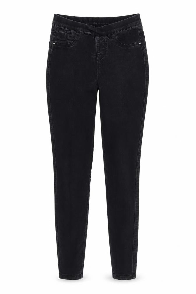 Front view of Denim & Co. women’s black denim jegging jeans, size UK 8, 26-inch leg