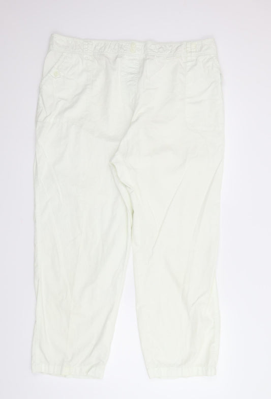 Preworn Womens White   Capri Trousers Size 2XL L28 in