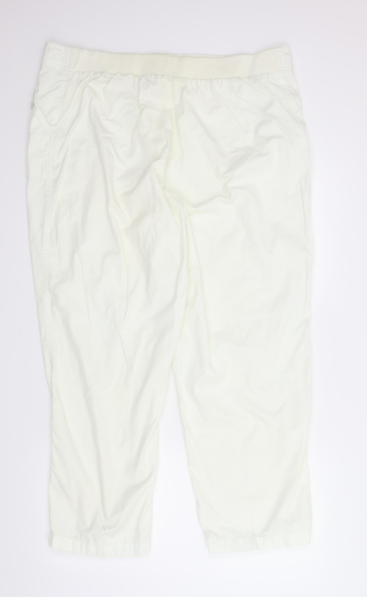 Preworn Womens White   Capri Trousers Size 2XL L28 in
