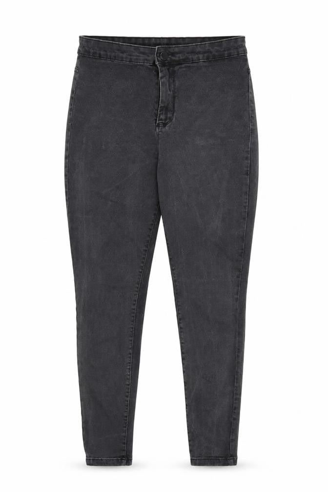 Front view of Denim & Co. women’s black denim skinny jeans, size UK 14, 27-inch leg