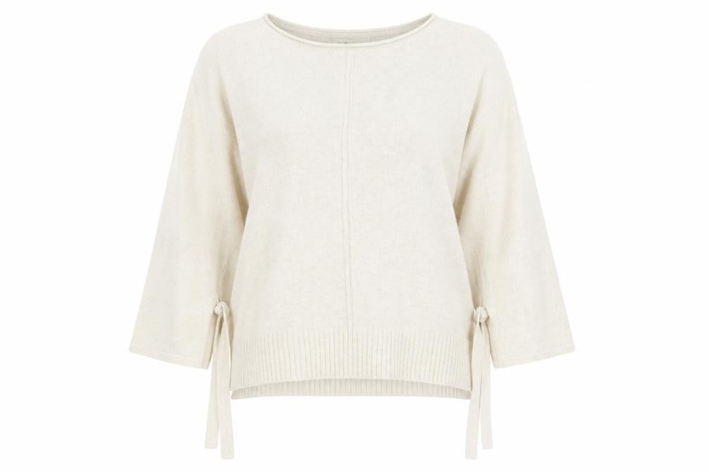 Front view of River Island women’s beige jumper, size M