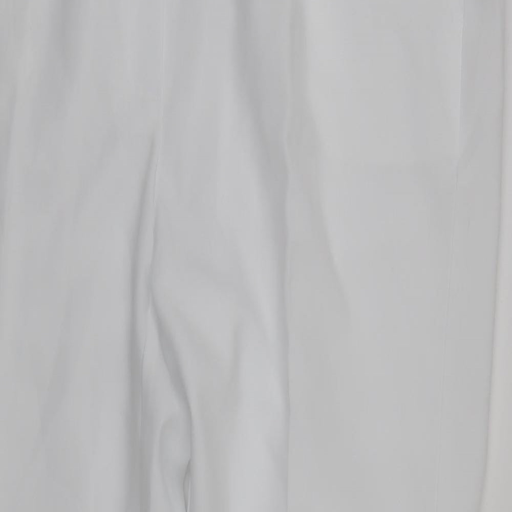 Close-up detail of Afibel women’s white trousers, size UK 20, 30-inch leg