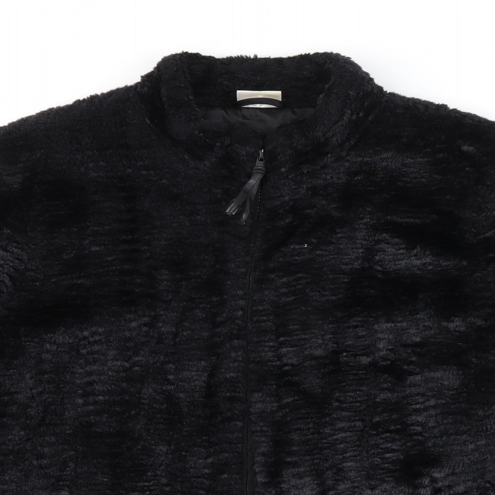 Close-up detail of Tammy girls’ black colourblock anorak coat