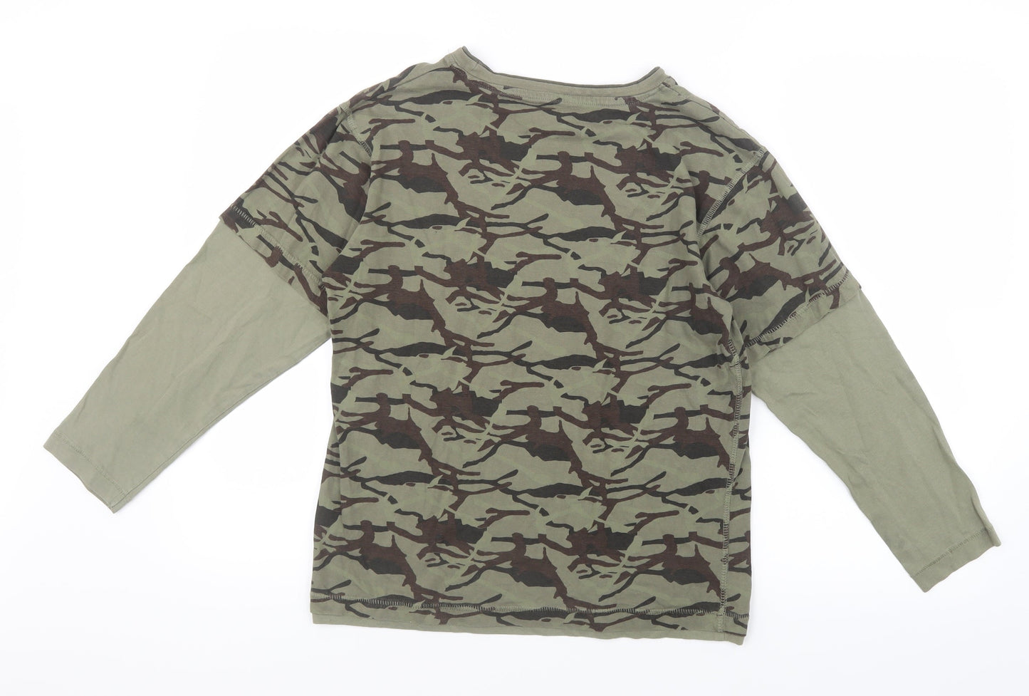 Eagles Boys Green Camouflage  Basic T-Shirt Size 10-11 Years