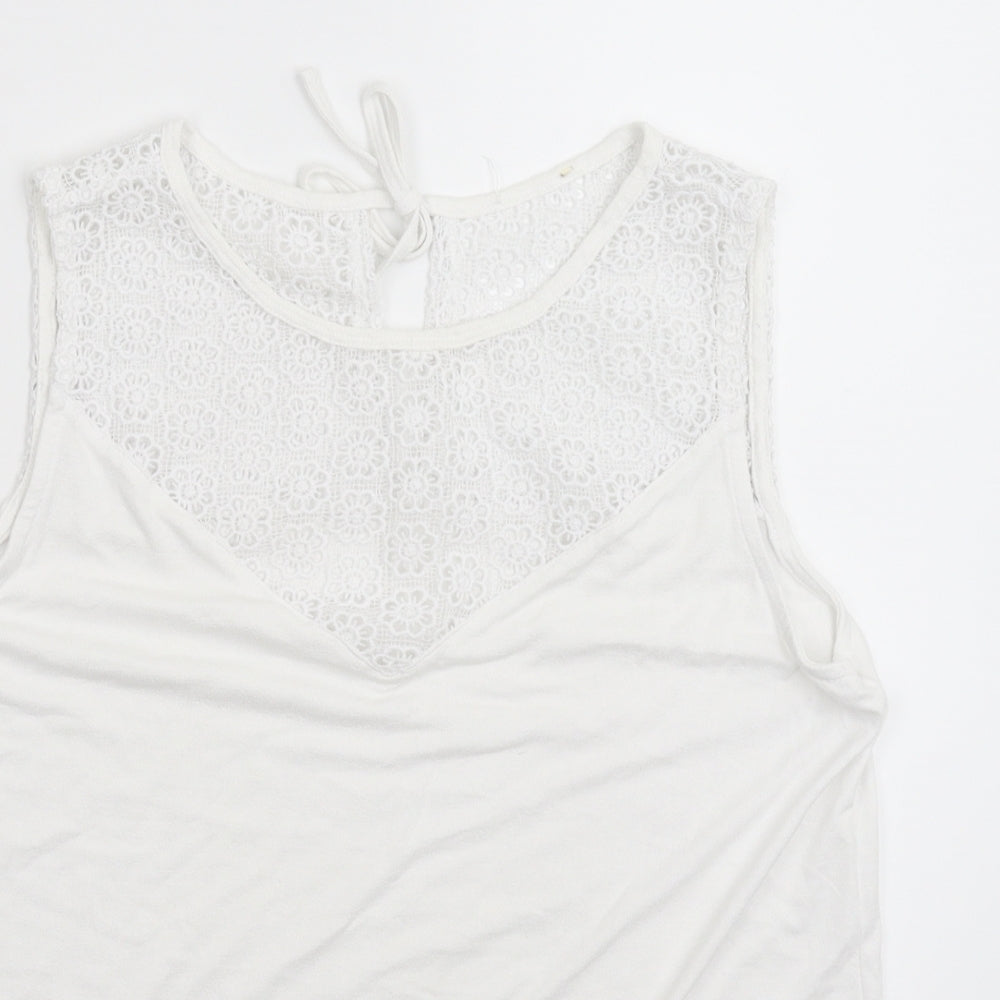 Preworn Womens White   Basic T-Shirt Size 12