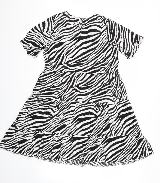 Select Womens Black Animal Print  Fit & Flare  Size 6