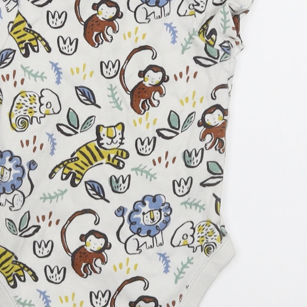 F&F Baby White   Babygrow One-Piece Size 6-9 Months