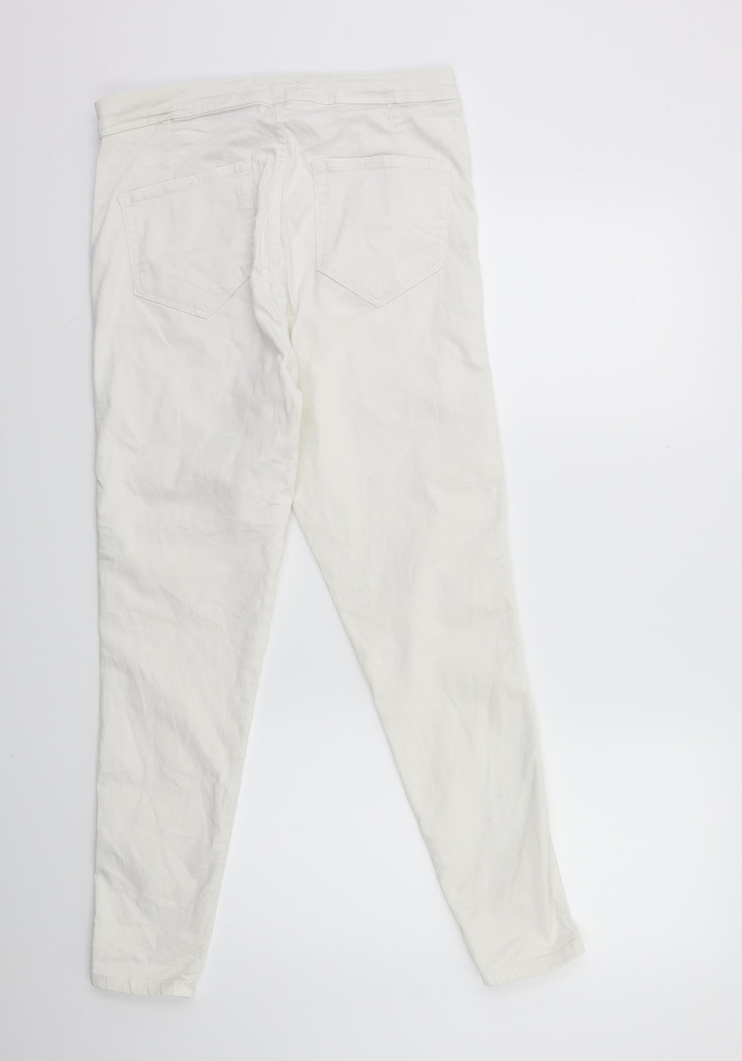 Preworn Womens White  Denim Skinny Jeans Size 30 in L27 in