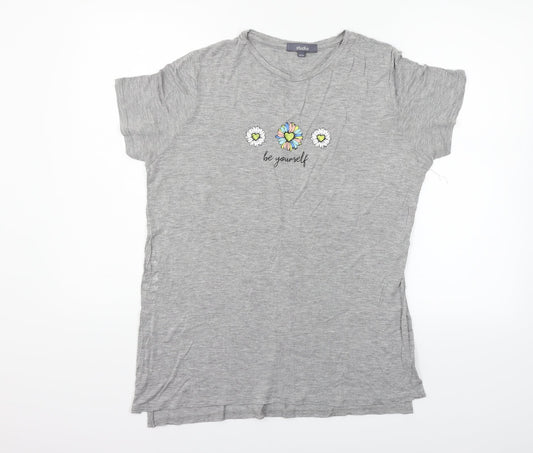 Studio Womens Grey   Basic T-Shirt Size 12
