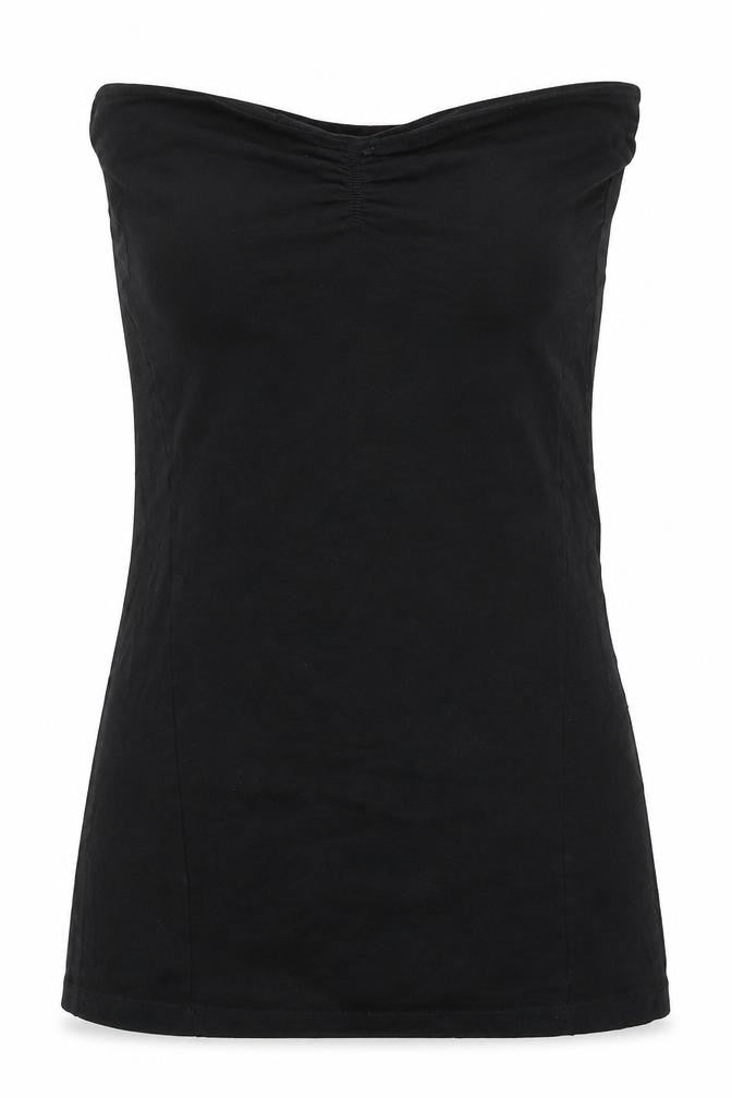 Front view of Miss Selfridge women’s black basic t-shirt, size UK 8