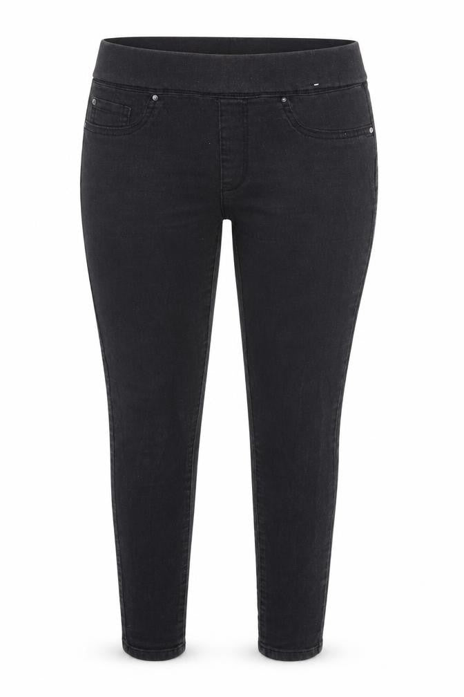 Front view of Denim Co women’s black denim jegging jeans, size UK 12, 26-inch leg