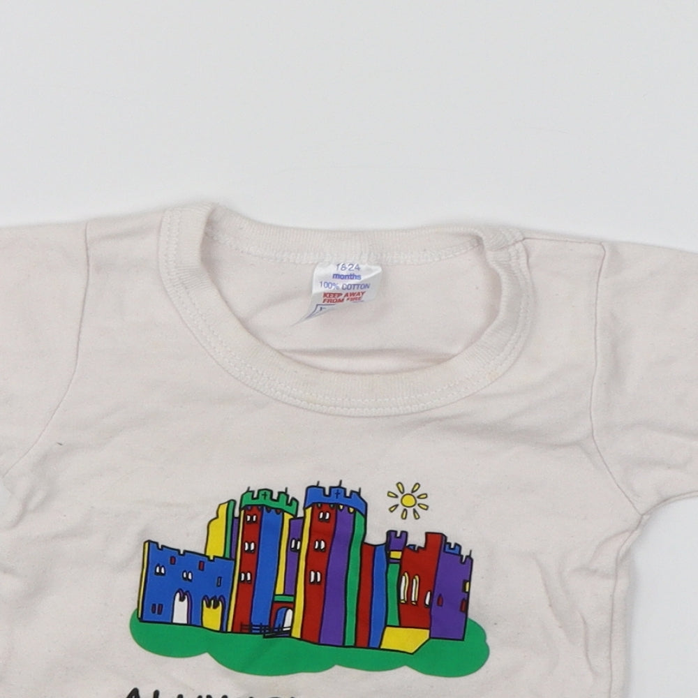 Preworn Baby White   Basic T-Shirt Size 18-24 Months  - Alnwick Castle