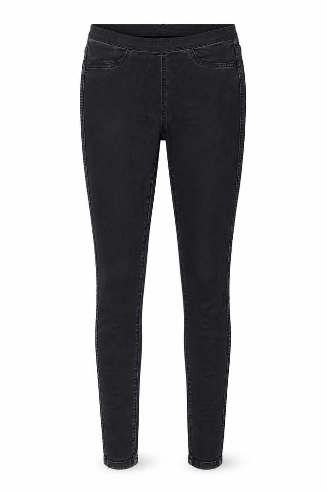 Front view of FC Jeans women’s black denim skinny jeans, size UK 10, 28-inch leg