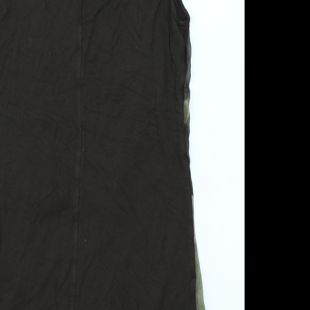 Simply Vera Womens Green Camouflage  Basic Tank Size XS