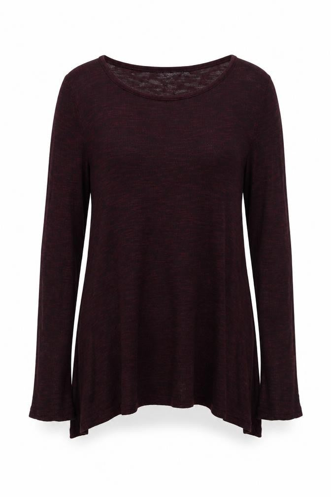 Front view of New Look women’s red jumper, size UK 8