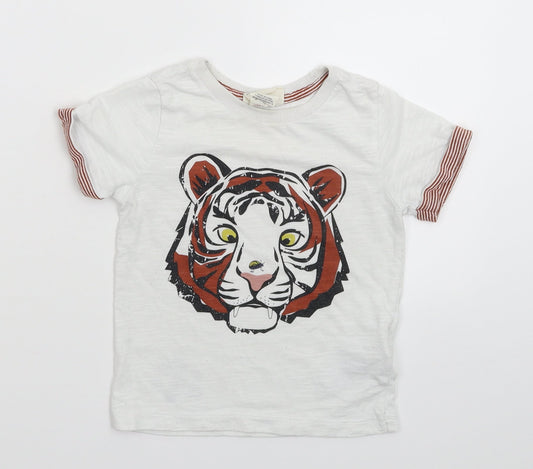 Rorie Whelan Boys White   Basic T-Shirt Size 2-3 Years