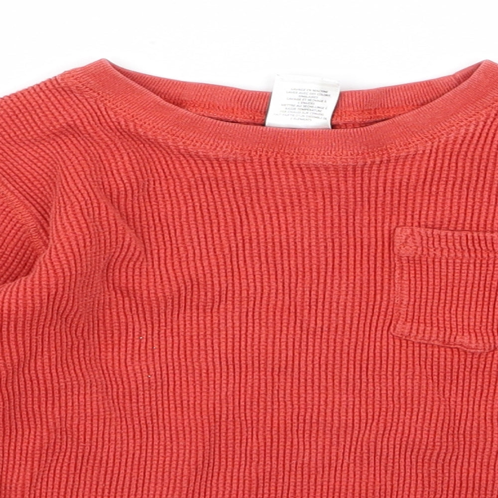 Preworn Girls Red   Pullover Jumper Size 7 Years
