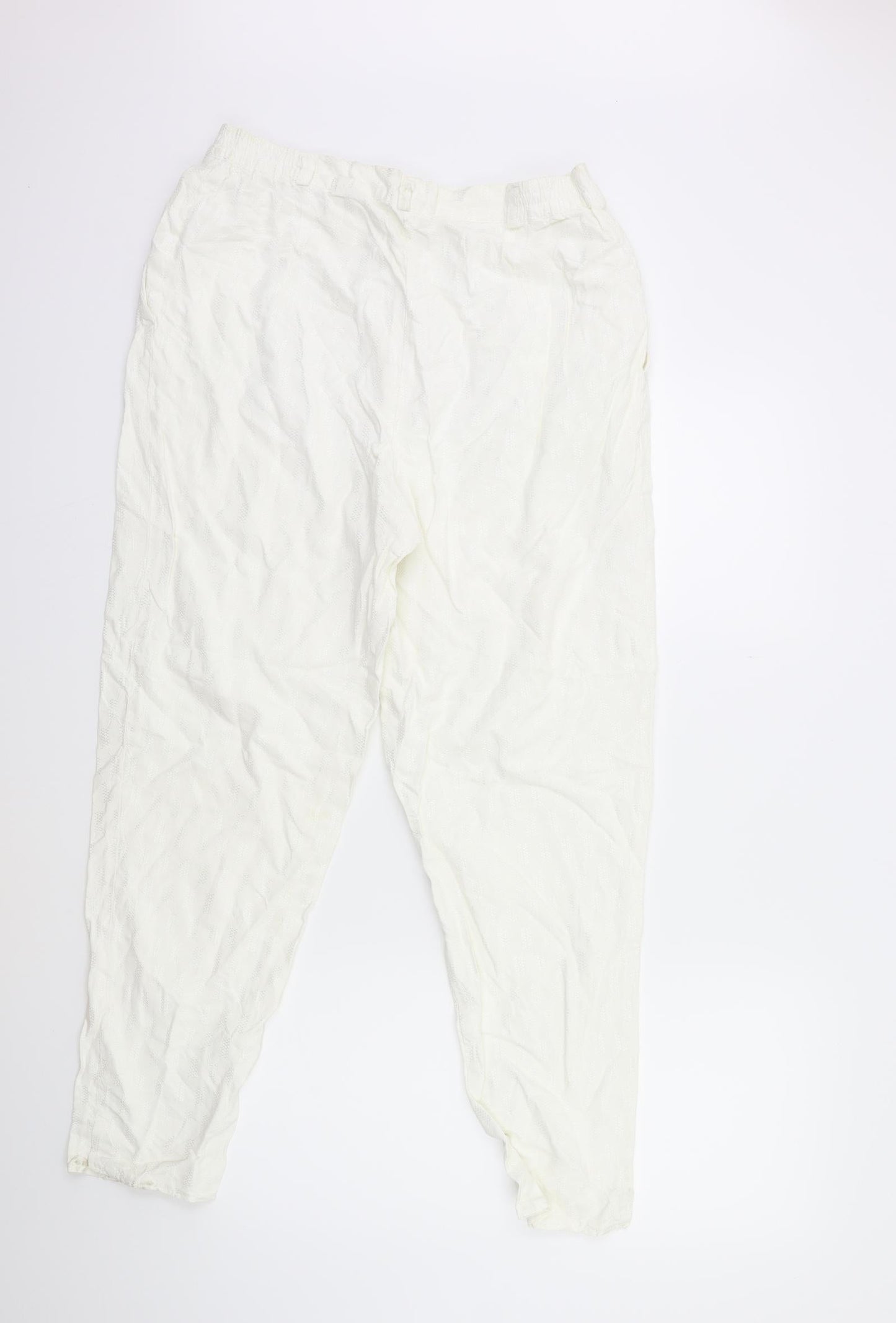 Preworn Womens White   Trousers  Size 30 in L29 in