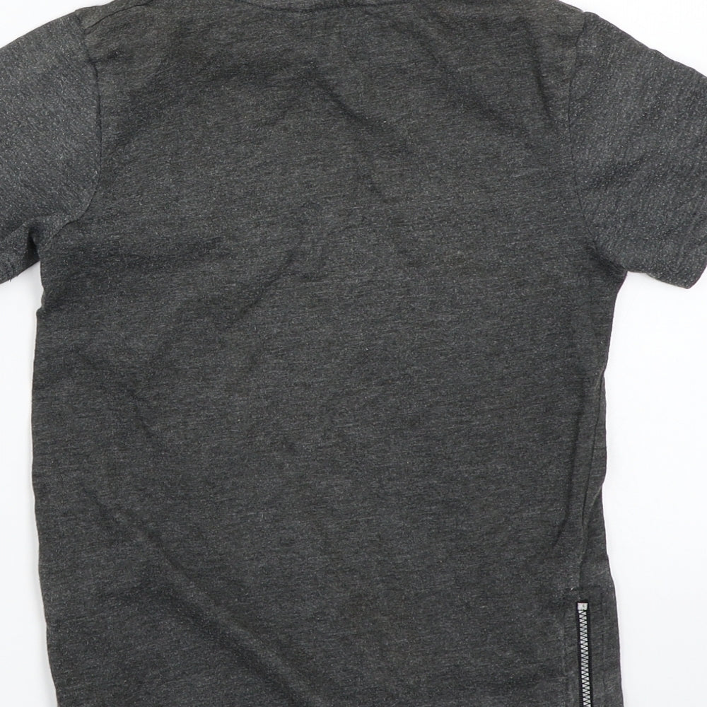 George Boys Grey   Basic T-Shirt Size 6-7 Years