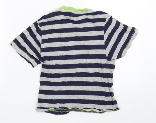 Primark Boys Grey Striped  Basic T-Shirt Size 6-7 Years