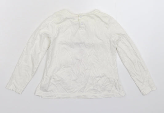DP... am Girls White   Basic T-Shirt Size 5 Years
