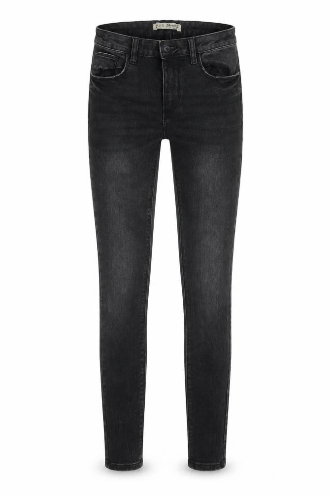Front view of Denim & Co. women’s black skinny jeans, size UK 6, 28-inch leg