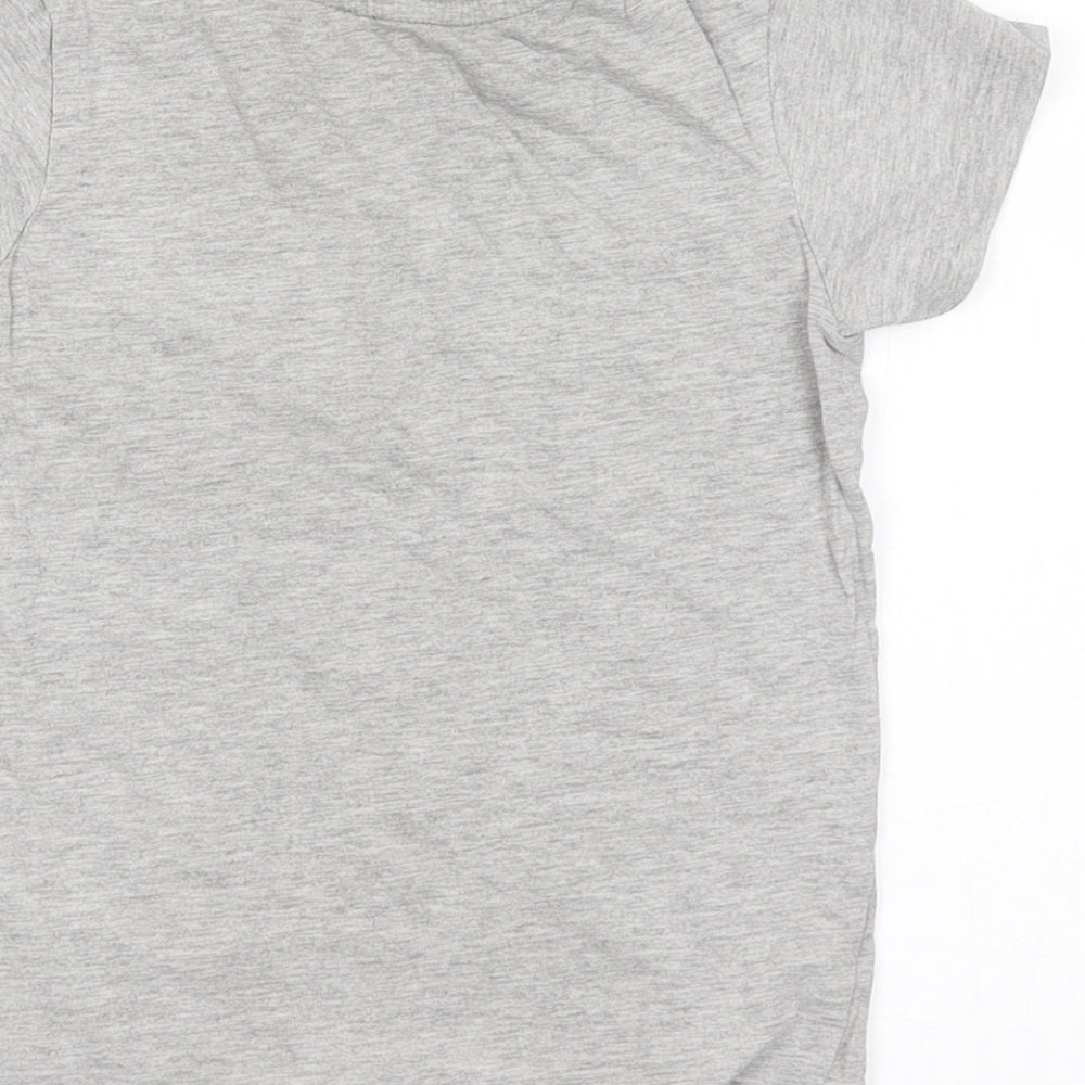 Preworn Boys Grey   Basic T-Shirt Size 3-4 Years
