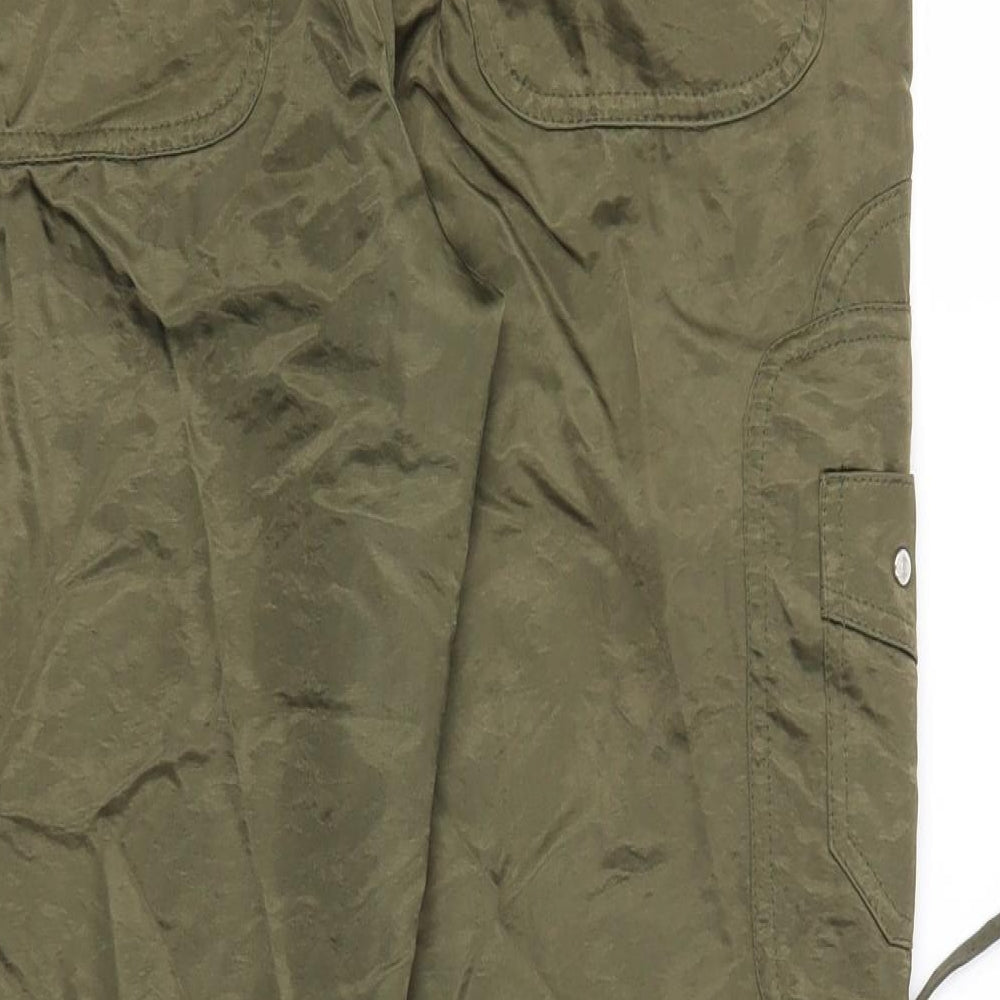 Masters Womens Green   Trousers  Size 12 L22 in