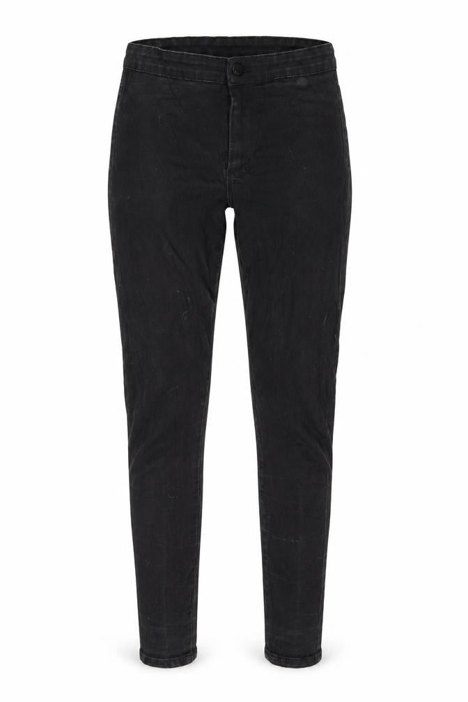 Front view of Denim & Co. women’s black denim skinny jeans, size UK 12, 29-inch leg