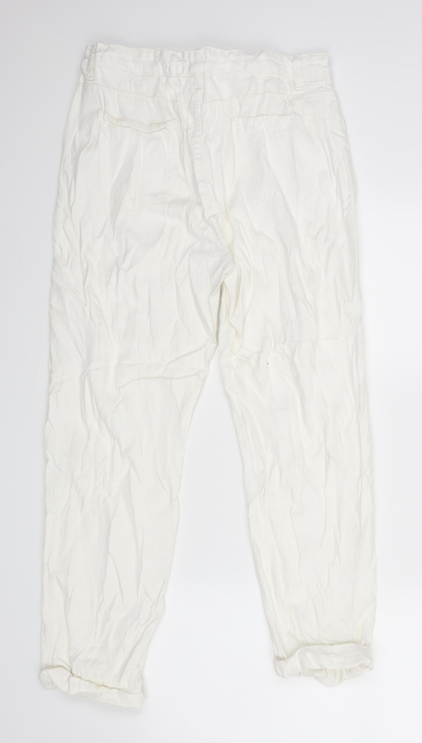 Preworn Womens White   Straight Jeans Size L L23 in
