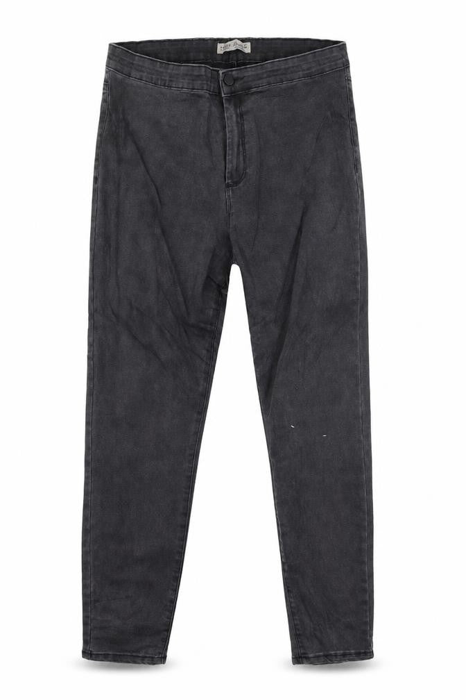 Front view of Denim Co. women’s black denim straight jeans, size UK 16, 27-inch leg
