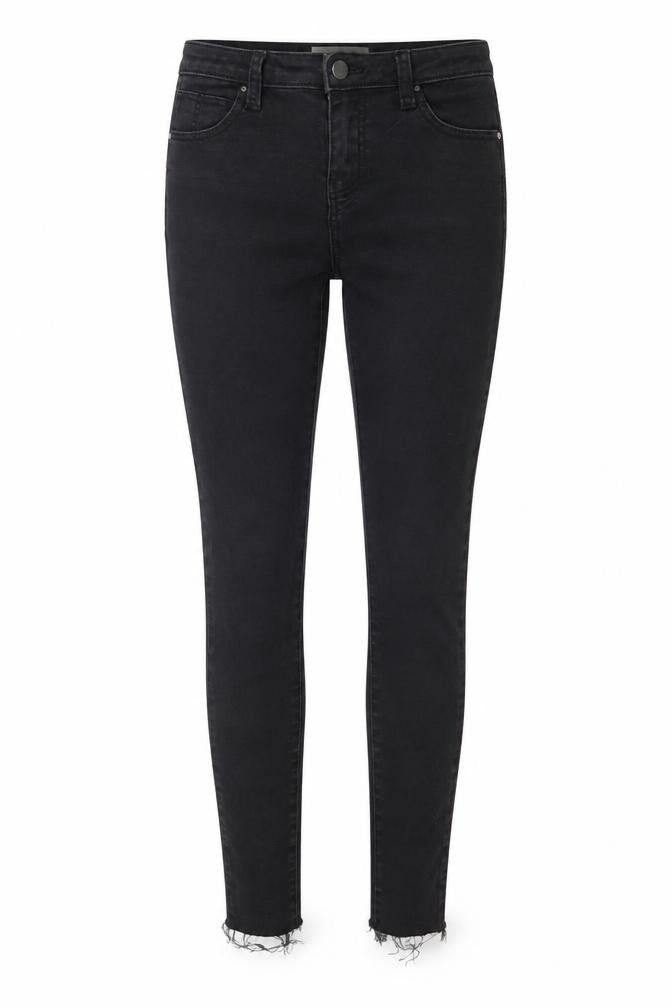 Front view of Denim & Co. women’s black denim skinny jeans, size UK 8, 29-inch leg
