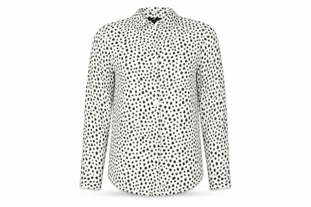 H&M  Womens White Animal Print  Basic Button-Up Size 2