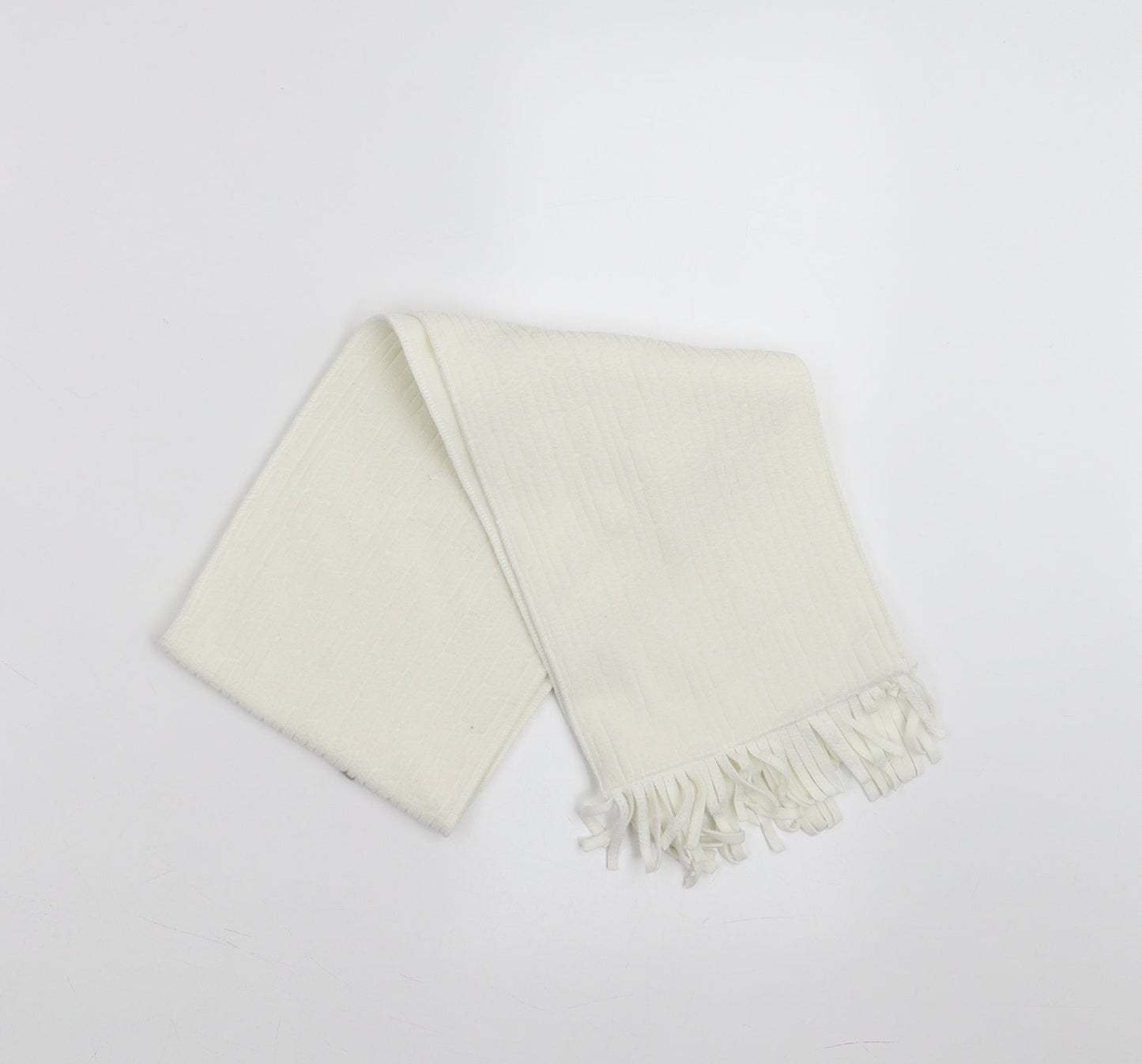 Preworn Womens White Geometric   Scarf