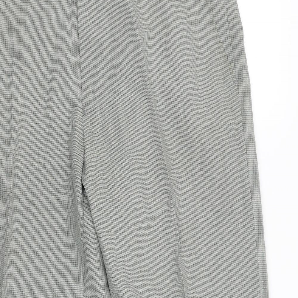 Essentials Womens Green   Jegging Trousers Size 32 L28 in