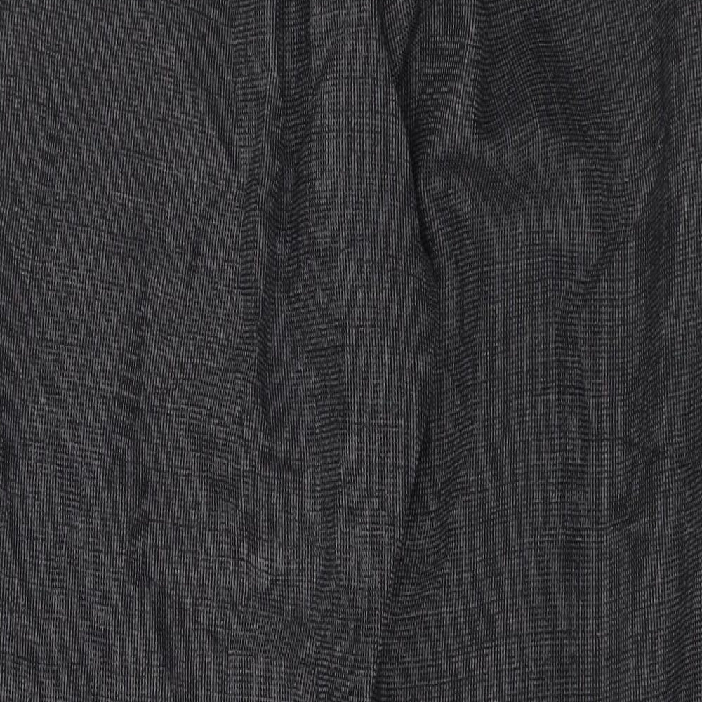 Preworn Womens Green   Trousers  Size 28 in L23 in