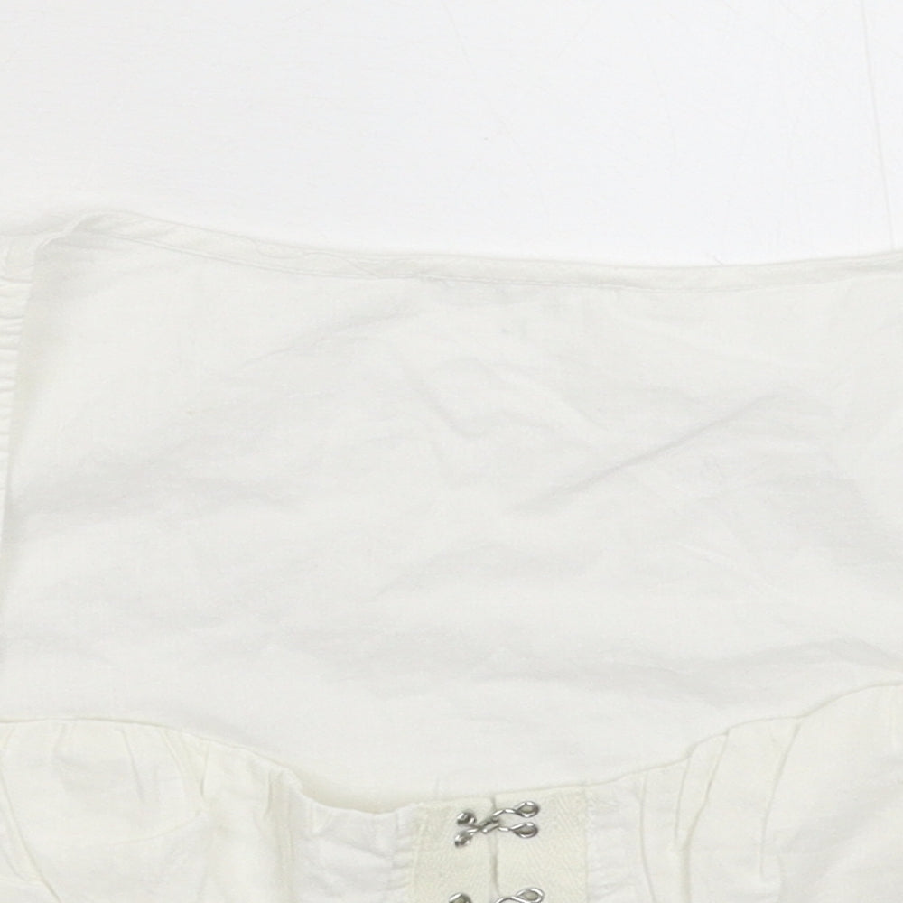 Boohoo Womens White   Basic T-Shirt Size 8