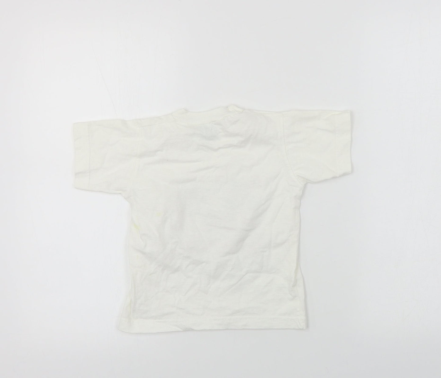 river bay kids  Boys White   Basic T-Shirt Size 4 Years