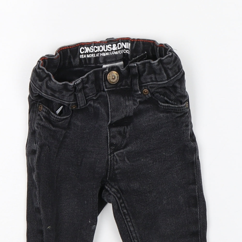 Close-up detail of H&M Baby Black Denim Jogger Jeans, size 9, Months