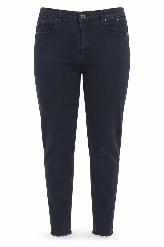 Front view of Denim & Co. women’s black skinny jeans, size UK 12, 29-inch leg