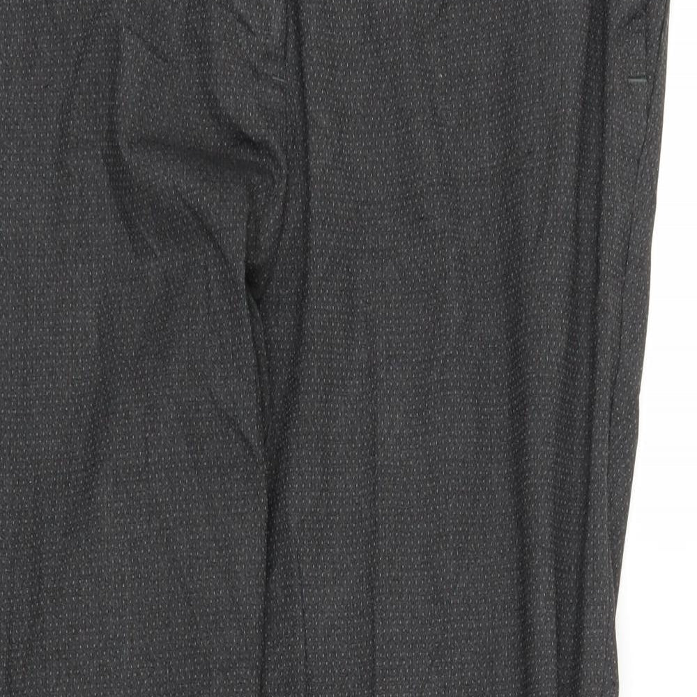Vanhausen Mens Grey   Capri Trousers Size 34 in L26 in