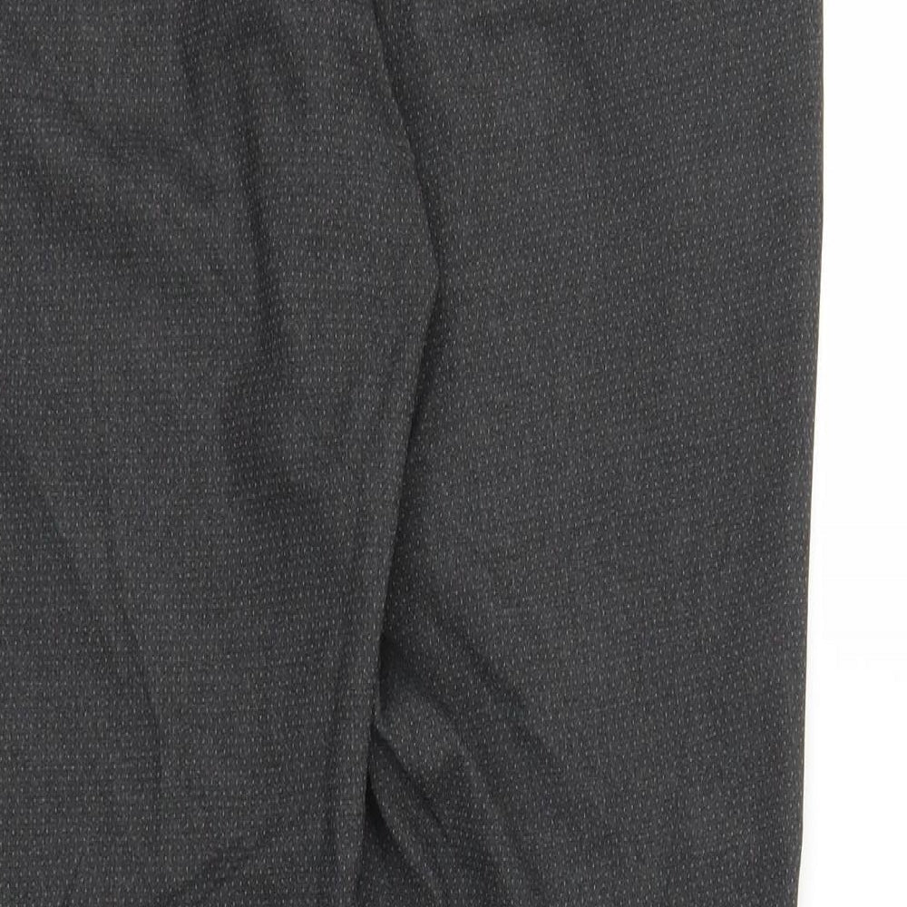 Vanhausen Mens Grey   Capri Trousers Size 34 in L26 in